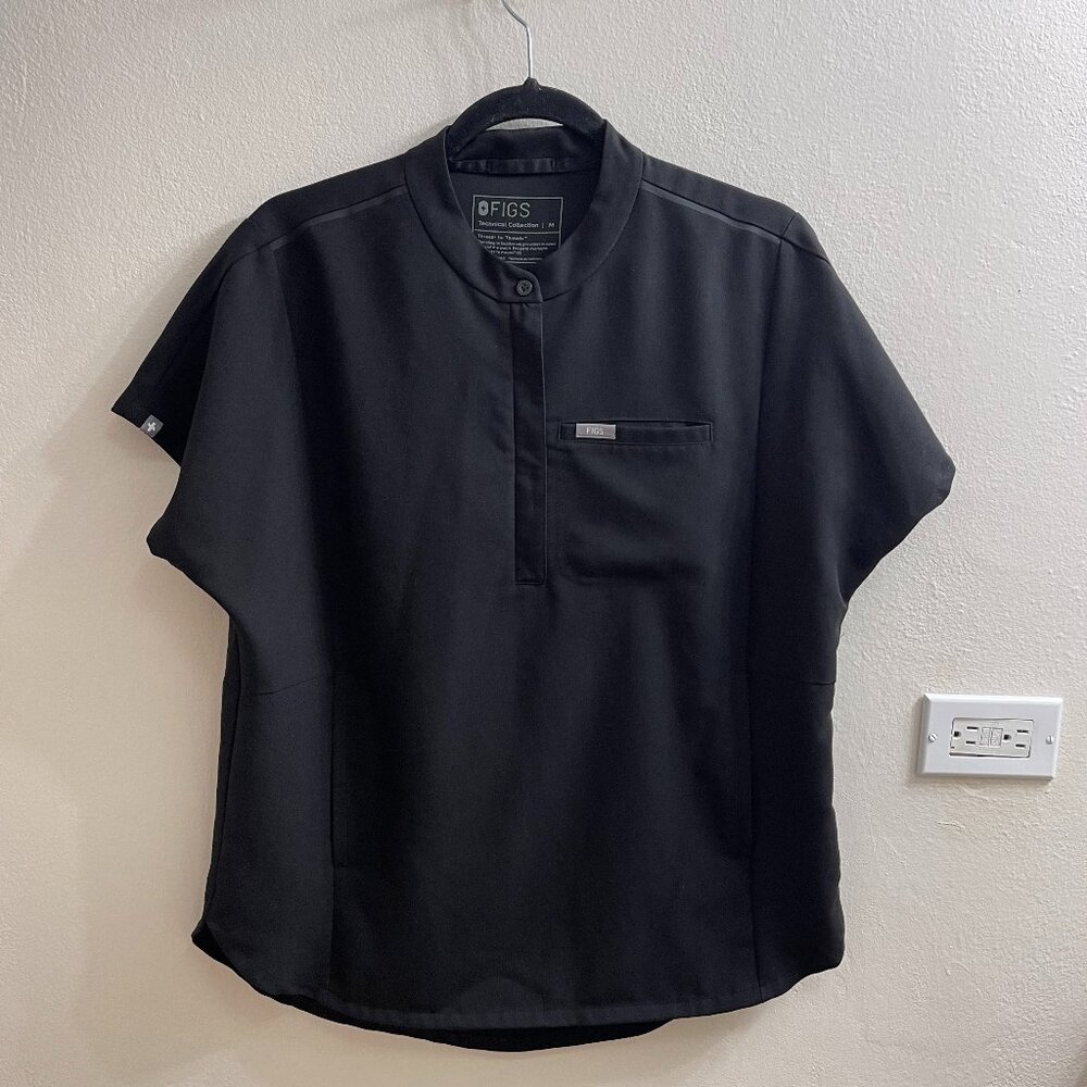 Figs Scrubs: Black Montex Top (M)